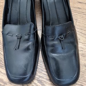 Easy Spirit Black Leather moccasins